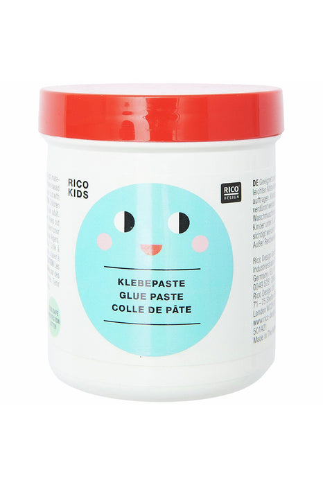 Pâte adhésive pour enfants